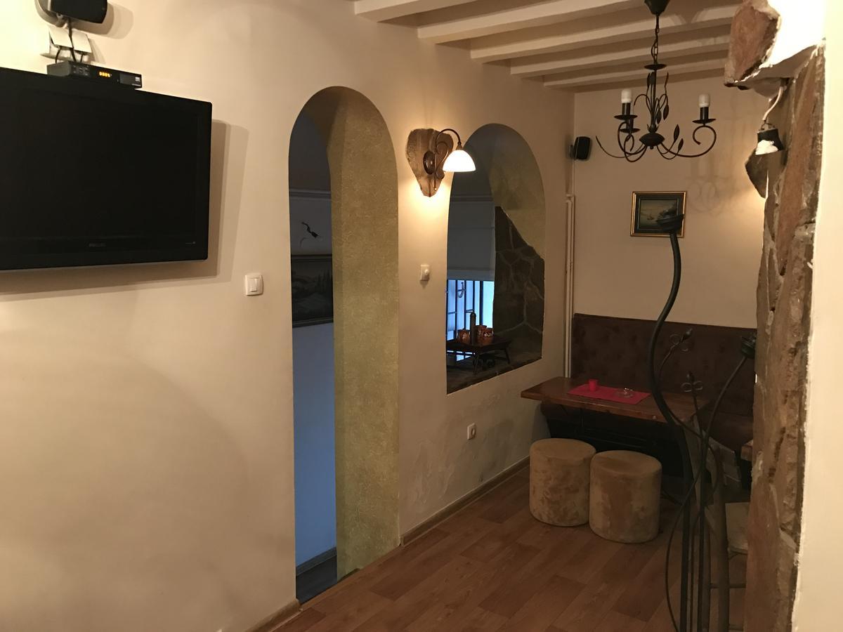 Apartament Cacak Ngoại thất bức ảnh